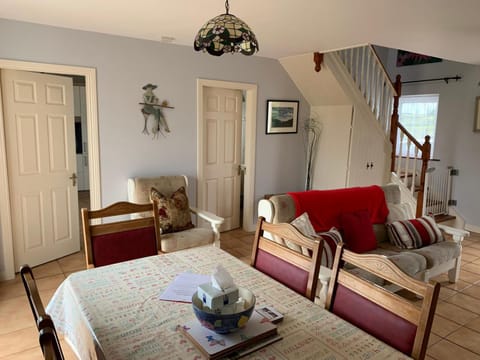 Cozy Coastal Cottage in Ballinskelligs, Kerry House in County Kerry