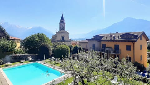 Garden, Garden view, Pool view, Swimming pool