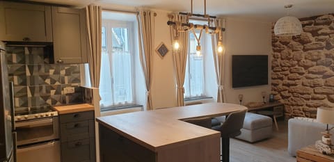 Port de La Houle - Beau 2 pièces classé 3 étoiles avec stationnement Apartment in Cancale