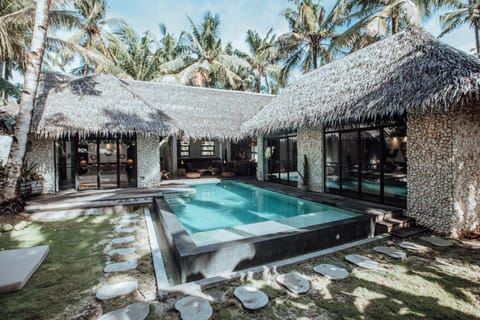 Property building, Pool view, Swimming pool, Swimming pool