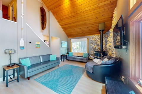 Ridgeline Panorama House in Truckee