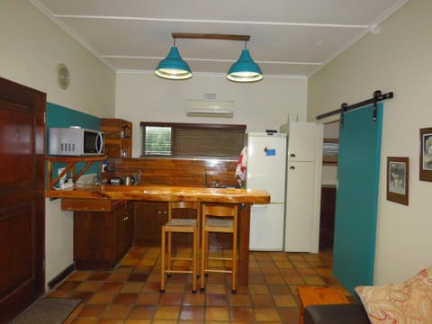 Upstairs Apartment in Cape Town