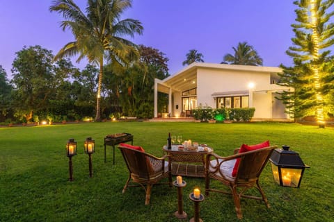 Property building, Garden