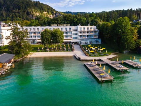 Property building, Day, Natural landscape, Beach, Lake view