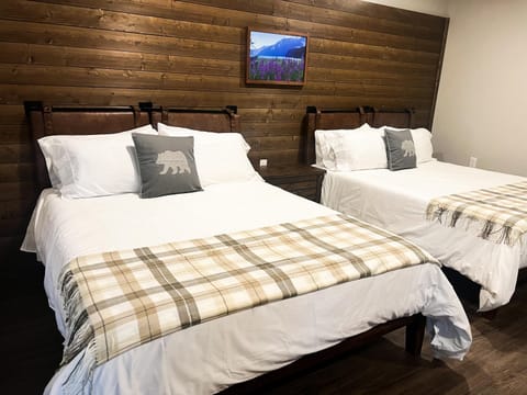 Spruce Lodge Hotel in Seward