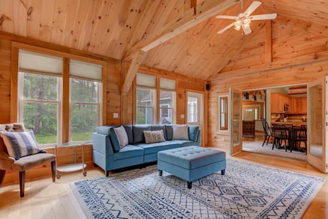 Freedom's Private Retreat House in Freedom