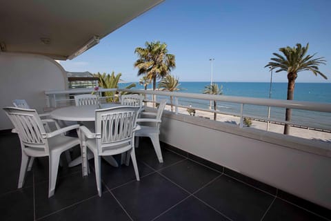 View (from property/room), Balcony/Terrace, Balcony/Terrace, Beach, Sea view