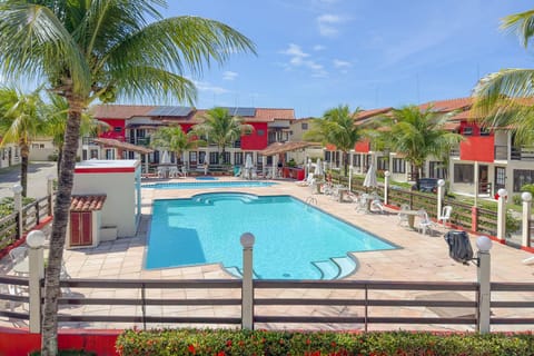 Property building, Day, Pool view, Swimming pool, sunbed
