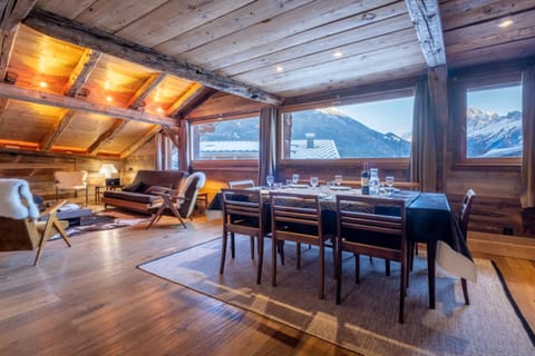 Authenthic Chalet Ski on Les Houches Chamonix Apartment in Les Houches