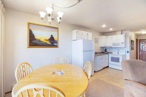 Sanderling Condo House in Moclips