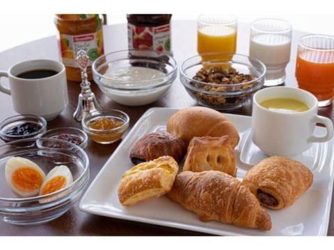 Breakfast
