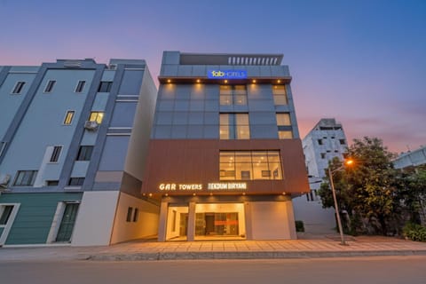 Property building, Facade/entrance