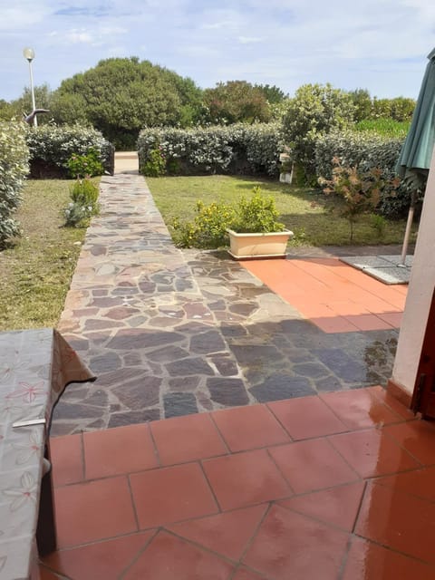 casa mirice in residence con piscina ,wifi,climatizzatore vicino al mare Apartment hotel in Sardinia