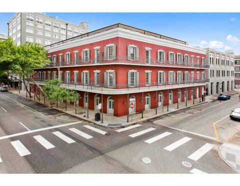Property building, Street view
