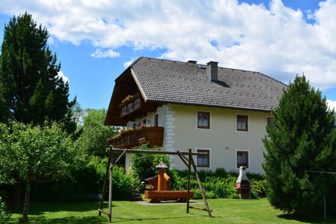 Property building, BBQ facilities, Garden