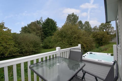 Sauna, View (from property/room), Balcony/Terrace, Dining area
