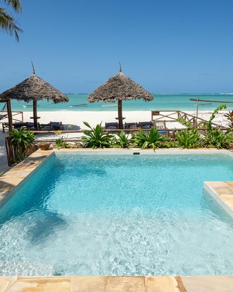Pool view, Sea view