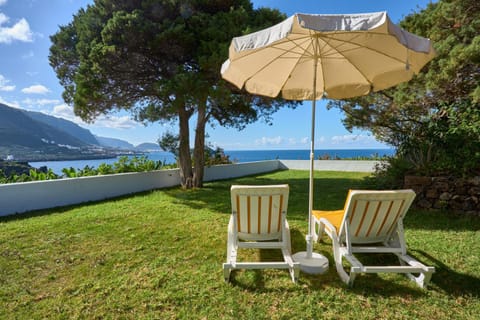 Garden, Sea view