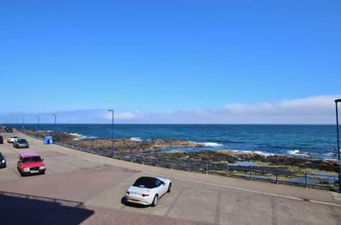 Fantastic sea view apartment! Apartment in Portstewart