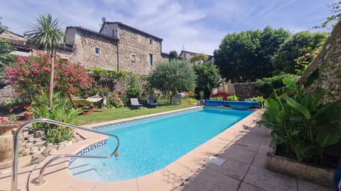 Garden, Swimming pool