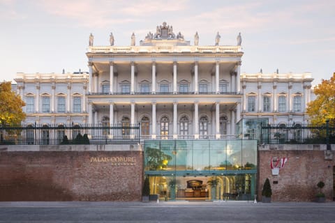 Property building, Facade/entrance, Day