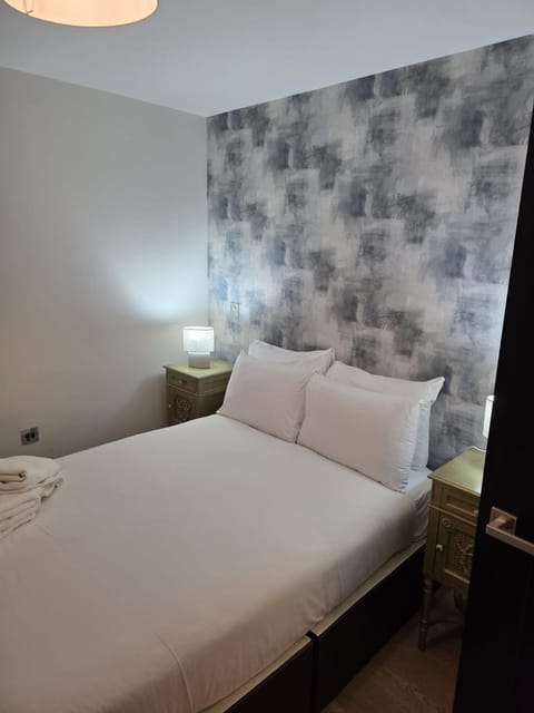 Contractor Bookers Liverpool City Centre Apartment in Liverpool