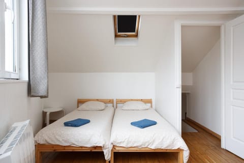 Le blanc centre F2 Apartment in Drancy