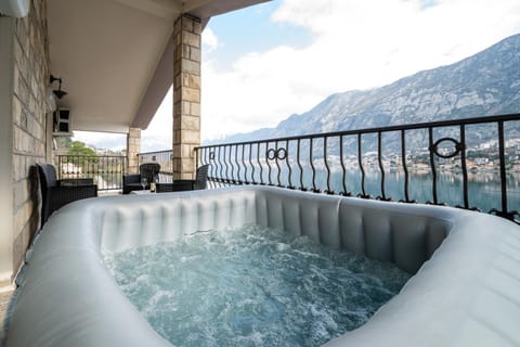 Apartments Vuković Apartment in Muo