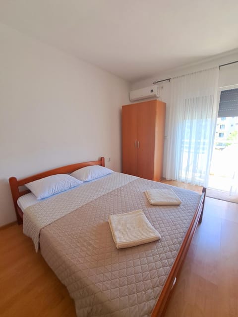 Lazorja Rooms Bed and Breakfast in Ulcinj Municipality