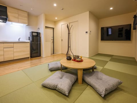 TV and multimedia, Kitchen or kitchenette, Living room, Photo of the whole room