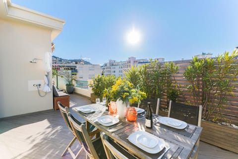 Balcony/Terrace, Dining area