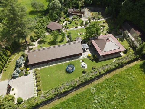 Property building, Off site, Natural landscape, Bird's eye view, Garden