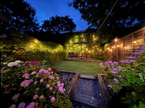 City Centre Victorian Terrace House in Cardiff