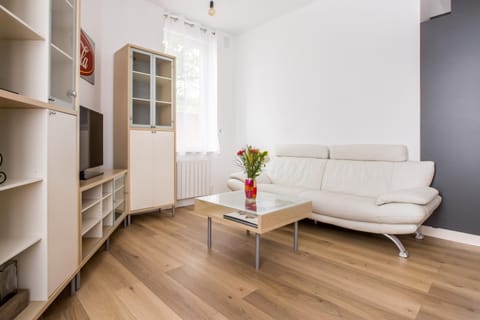 Grand appartement avec 3 salles de bain Apartment in Flanders