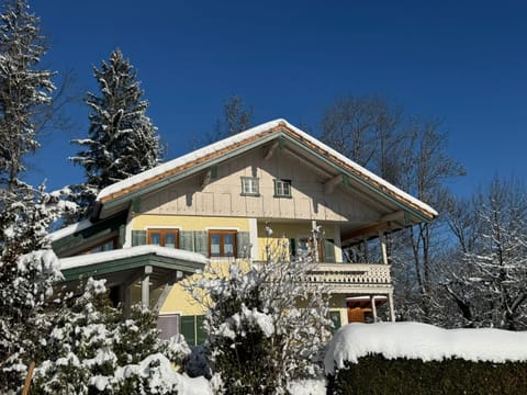 Ferienwohnung Burghartswieser inkl. Chiemgaukarte Apartment in Ruhpolding