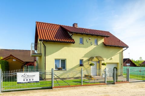 Pod Mewami Apartment in West Pomeranian Voivodeship, Poland