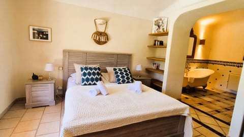 Villa Lucendiluna 10 personnes piscine 5 min plage en voiture Villa in Zonza