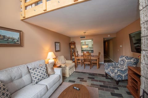 512G Two Bedroom One Bath House in Deep Creek Lake