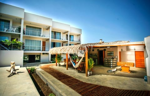 Property building, Patio, Day, Bird's eye view