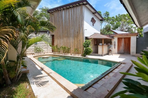 Property building, Patio, Day, Garden, Garden view, Pool view, Swimming pool