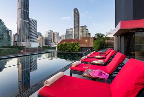 View (from property/room), Pool view, Swimming pool, Quiet street view