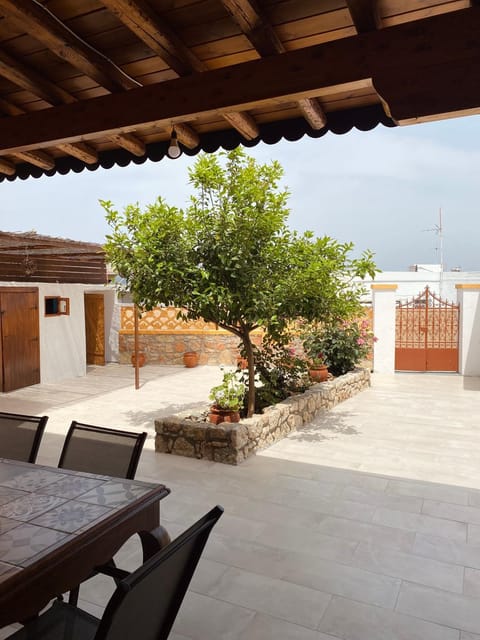 Patio, Day, Balcony/Terrace