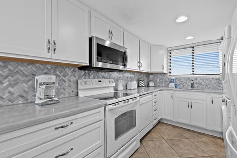 SunDestin Resort Unit 0718 House in Destin