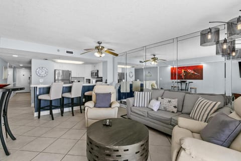 SunDestin Resort Unit 0811 House in Destin