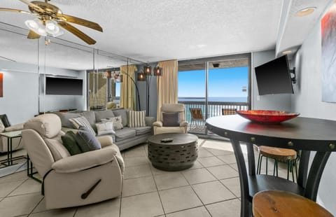 SunDestin Resort Unit 0811 House in Destin