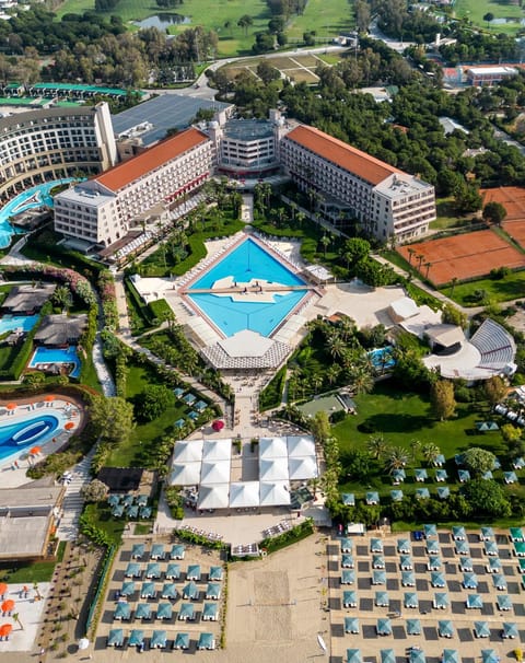 Property building, Bird's eye view, Pool view