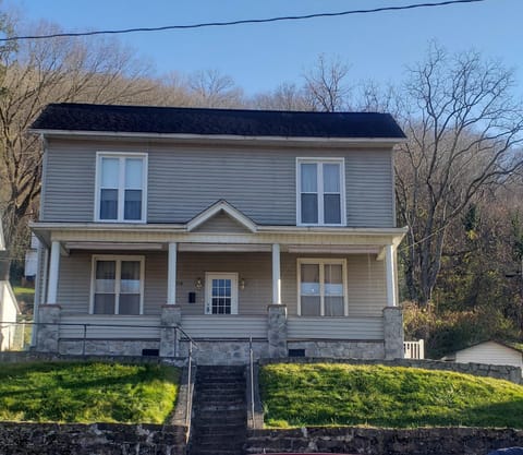 Property building, Spring, Day