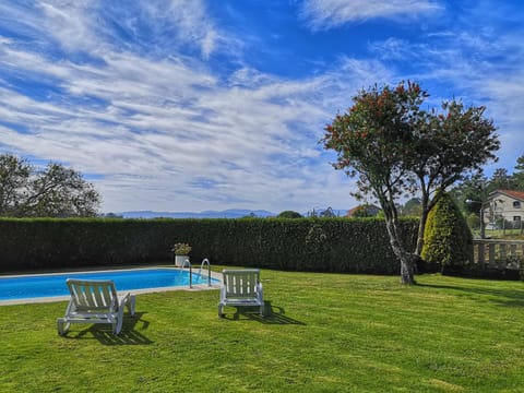 Summer, Garden, Swimming pool, Swimming pool, sunbed