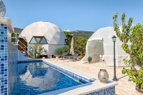 Property building, Patio, Swimming pool, sunbed