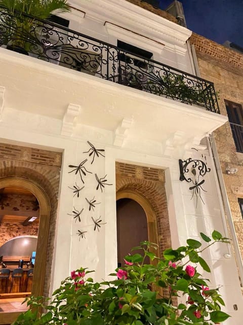 Property building, Facade/entrance